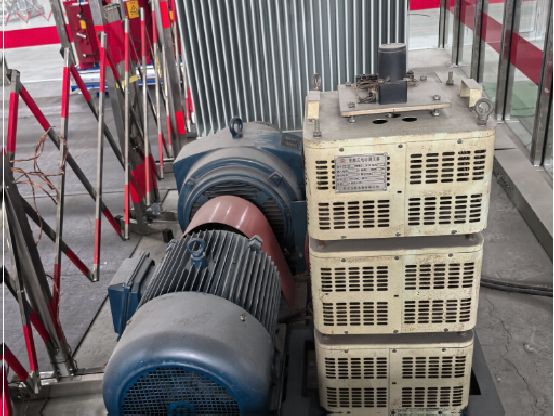 Three-Phase Variable Frequency Unit Three-Phase Variable Frequency Unit